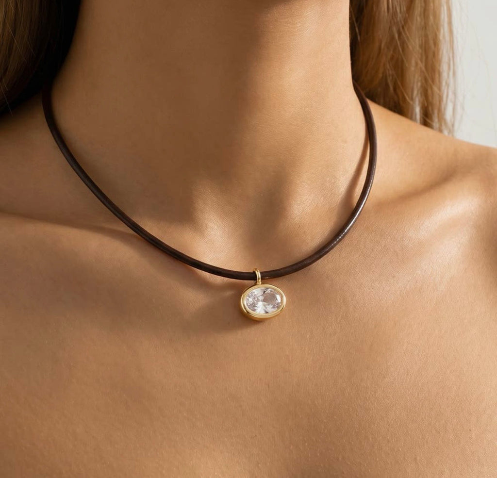 Oval Bezel Pendant Necklace