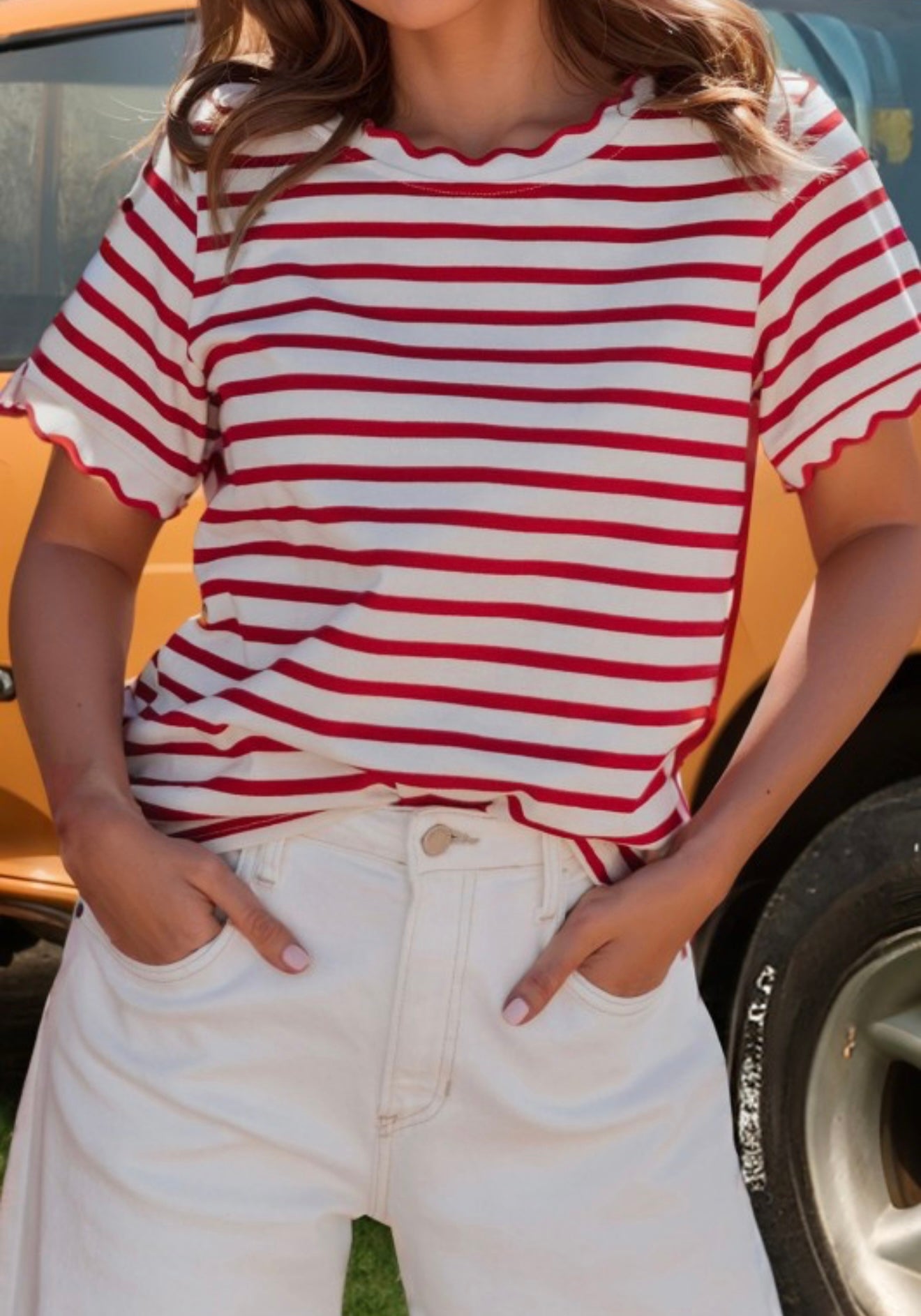Red Striped Scalloped Tee ￼